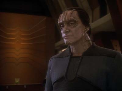 Star Trek: Deep Space Nine Screencaps "Second Skin" (S3:E5)