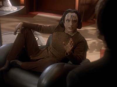 Star Trek: Deep Space Nine Screencaps "Second Skin" (S3:E5)