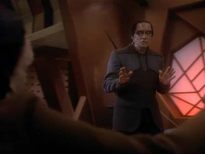 Star Trek: Deep Space Nine Screencaps "Second Skin" (S3:E5)