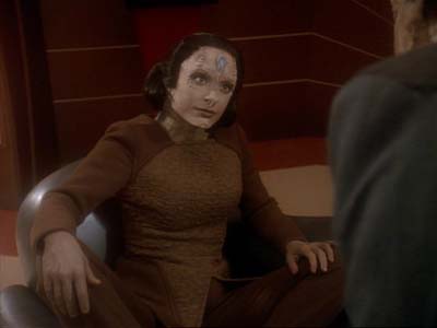 Star Trek: Deep Space Nine Screencaps "Second Skin" (S3:E5)