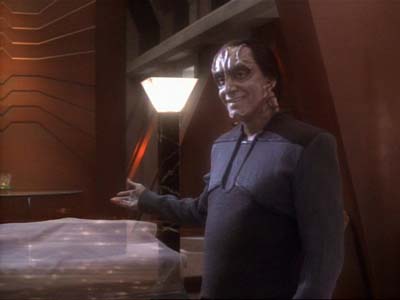 Star Trek: Deep Space Nine Screencaps "Second Skin" (S3:E5)
