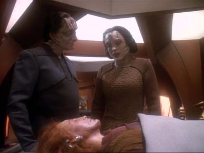 Star Trek: Deep Space Nine Screencaps "Second Skin" (S3:E5)