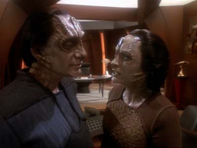 Star Trek: Deep Space Nine Screencaps "Second Skin" (S3:E5)