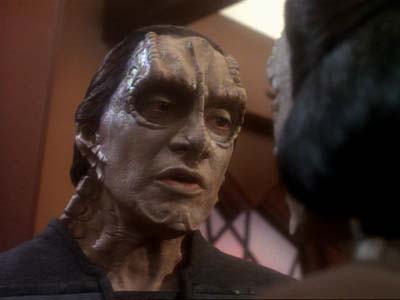 Star Trek: Deep Space Nine Screencaps "Second Skin" (S3:E5)