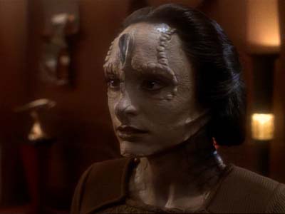 Star Trek: Deep Space Nine Screencaps "Second Skin" (S3:E5)