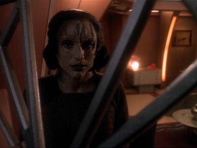 Star Trek: Deep Space Nine Screencaps "Second Skin" (S3:E5)