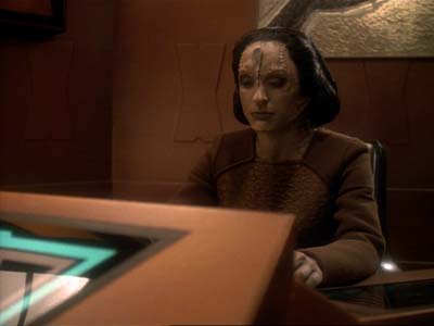 Star Trek: Deep Space Nine Screencaps "Second Skin" (S3:E5)