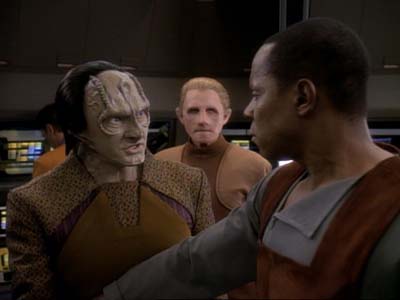 Star Trek: Deep Space Nine Screencaps "Second Skin" (S3:E5)