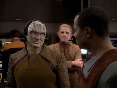 Star Trek: Deep Space Nine Screencaps "Second Skin" (S3:E5)