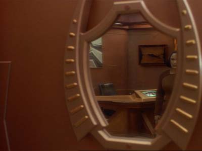 Star Trek: Deep Space Nine Screencaps "Second Skin" (S3:E5)
