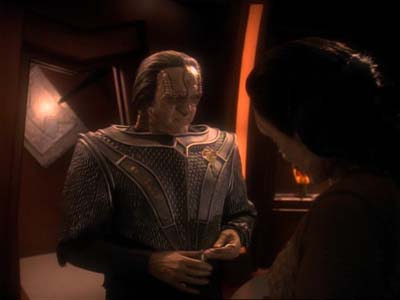 Star Trek: Deep Space Nine Screencaps "Second Skin" (S3:E5)