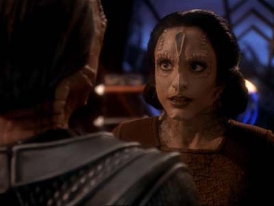 Star Trek: Deep Space Nine Screencaps "Second Skin" (S3:E5)