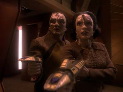 Star Trek: Deep Space Nine Screencaps "Second Skin" (S3:E5)