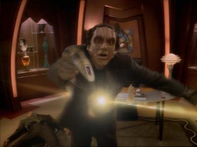 Star Trek: Deep Space Nine Screencaps "Second Skin" (S3:E5)
