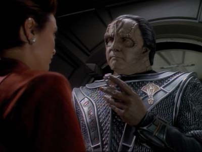 Star Trek: Deep Space Nine Screencaps "Second Skin" (S3:E5)
