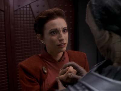 Star Trek: Deep Space Nine Screencaps "Second Skin" (S3:E5)