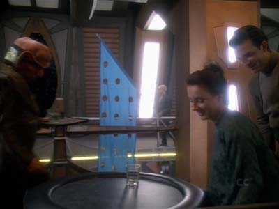 Star Trek: Deep Space Nine Screencaps "The Abandoned" (S3:E6)