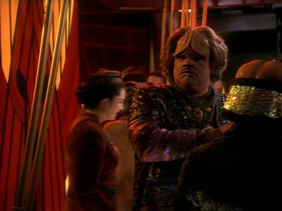 Star Trek: Deep Space Nine Screencaps "The Abandoned" (S3:E6)