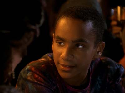 Star Trek: Deep Space Nine Screencaps "The Abandoned" (S3:E6)