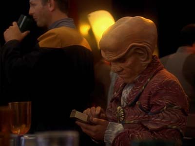 Star Trek: Deep Space Nine Screencaps "The Abandoned" (S3:E6)
