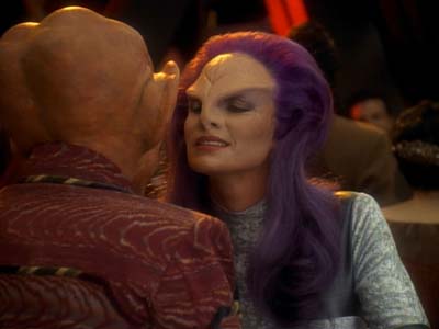 Star Trek: Deep Space Nine Screencaps "The Abandoned" (S3:E6)