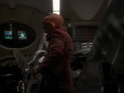 Star Trek: Deep Space Nine Screencaps "The Abandoned" (S3:E6)
