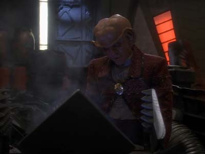 Star Trek: Deep Space Nine Screencaps "The Abandoned" (S3:E6)