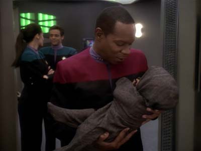 Star Trek: Deep Space Nine Screencaps "The Abandoned" (S3:E6)