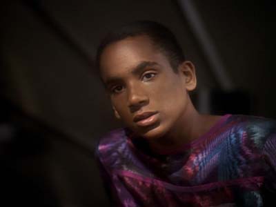 Star Trek: Deep Space Nine Screencaps "The Abandoned" (S3:E6)