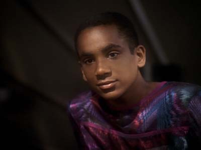 Star Trek: Deep Space Nine Screencaps "The Abandoned" (S3:E6)