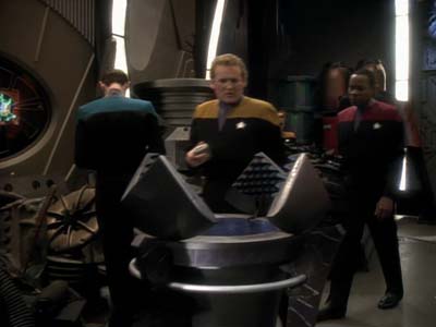 Star Trek: Deep Space Nine Screencaps "The Abandoned" (S3:E6)