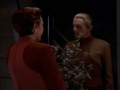 Star Trek: Deep Space Nine Screencaps "The Abandoned" (S3:E6)