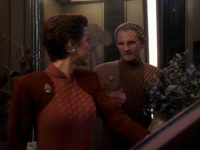 Star Trek: Deep Space Nine Screencaps "The Abandoned" (S3:E6)