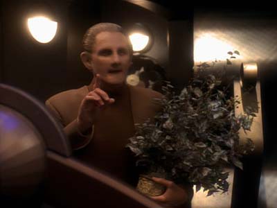 Star Trek: Deep Space Nine Screencaps "The Abandoned" (S3:E6)