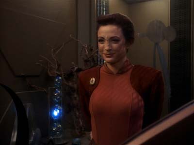 Star Trek: Deep Space Nine Screencaps "The Abandoned" (S3:E6)