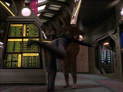 Star Trek: Deep Space Nine Screencaps "The Abandoned" (S3:E6)