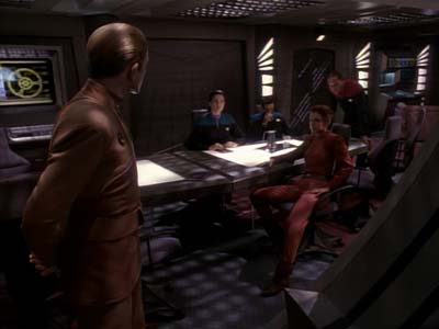 Star Trek: Deep Space Nine Screencaps "The Abandoned" (S3:E6)