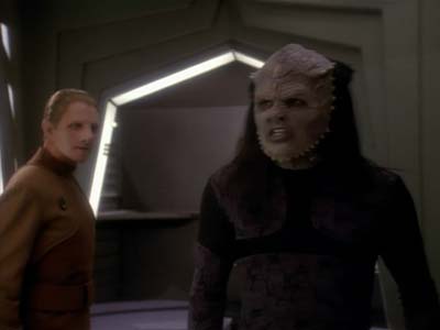 Star Trek: Deep Space Nine Screencaps "The Abandoned" (S3:E6)