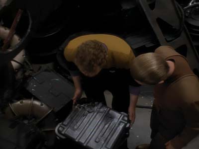 Star Trek: Deep Space Nine Screencaps "The Abandoned" (S3:E6)