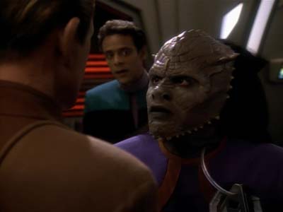 Star Trek: Deep Space Nine Screencaps "The Abandoned" (S3:E6)