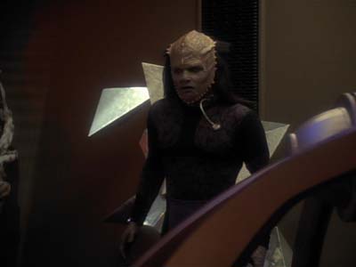 Star Trek: Deep Space Nine Screencaps "The Abandoned" (S3:E6)