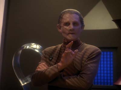 Star Trek: Deep Space Nine Screencaps "The Abandoned" (S3:E6)