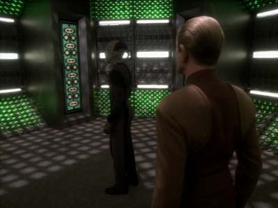 Star Trek: Deep Space Nine Screencaps "The Abandoned" (S3:E6)
