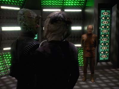 Star Trek: Deep Space Nine Screencaps "The Abandoned" (S3:E6)