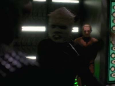 Star Trek: Deep Space Nine Screencaps "The Abandoned" (S3:E6)