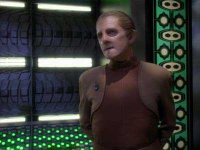 Star Trek: Deep Space Nine Screencaps "The Abandoned" (S3:E6)