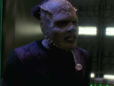 Star Trek: Deep Space Nine Screencaps "The Abandoned" (S3:E6)