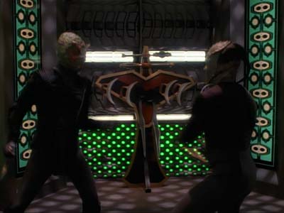 Star Trek: Deep Space Nine Screencaps "The Abandoned" (S3:E6)