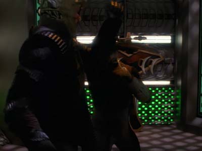 Star Trek: Deep Space Nine Screencaps "The Abandoned" (S3:E6)