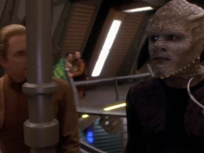 Star Trek: Deep Space Nine Screencaps "The Abandoned" (S3:E6)